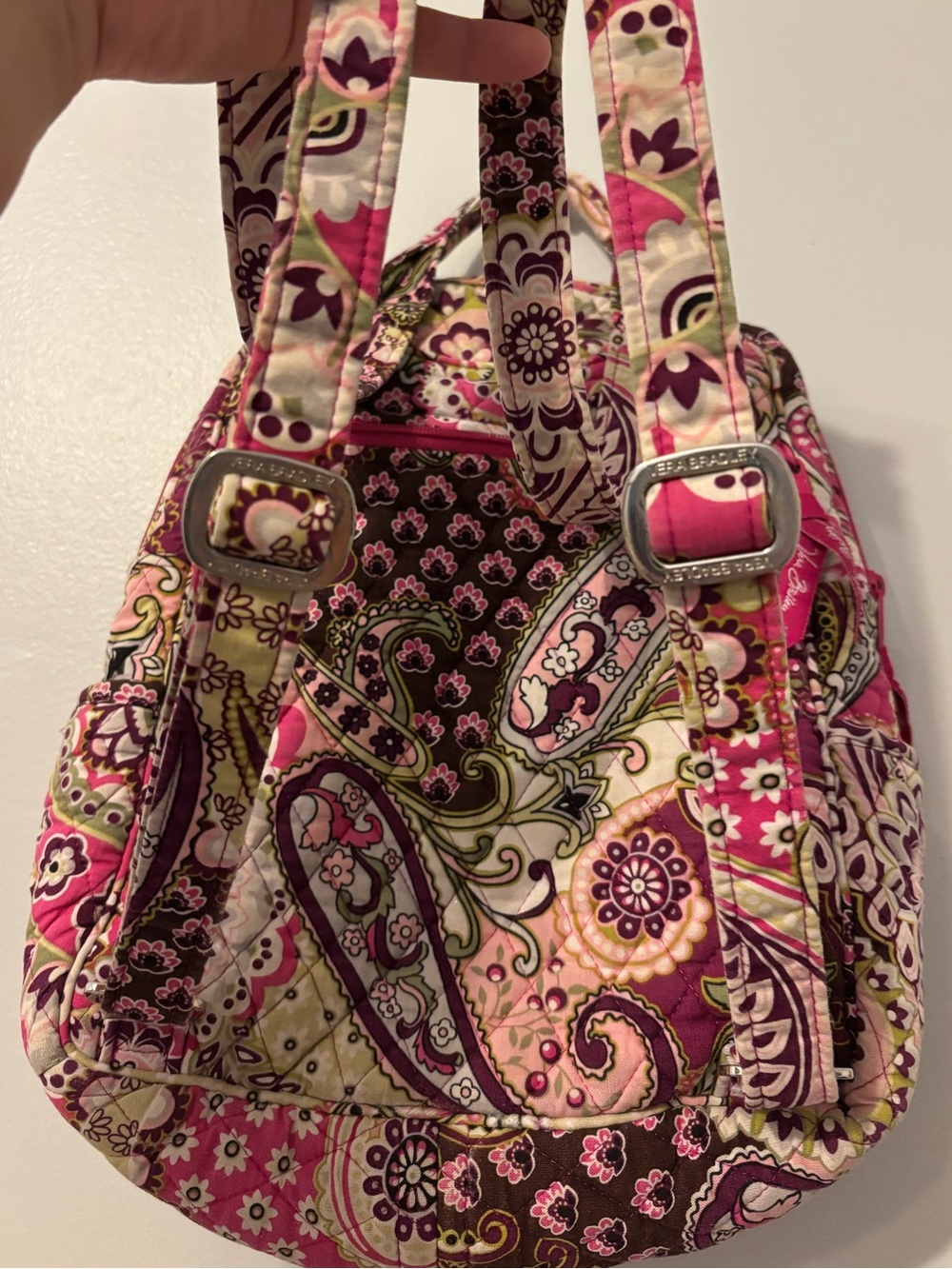 Vera Bradley small back pack print “Very Berry Paisley” - Picture 3 of 6
